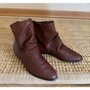 Vintage Nine West Dinah Soft Leather Slouch Ankle Boots Brown Minimalist